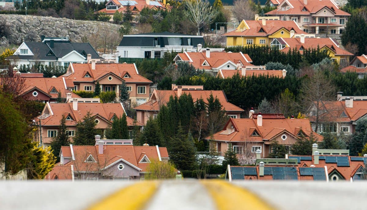 13 States Are Now Seeing Home Prices Fall as the National Housing Market Hits an Affordability Ceiling