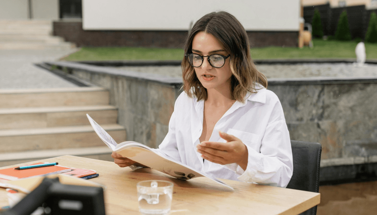 Gen Z Is Not Getting News From Journalists. They Are Getting It From Creators Who Happen to Cover News.