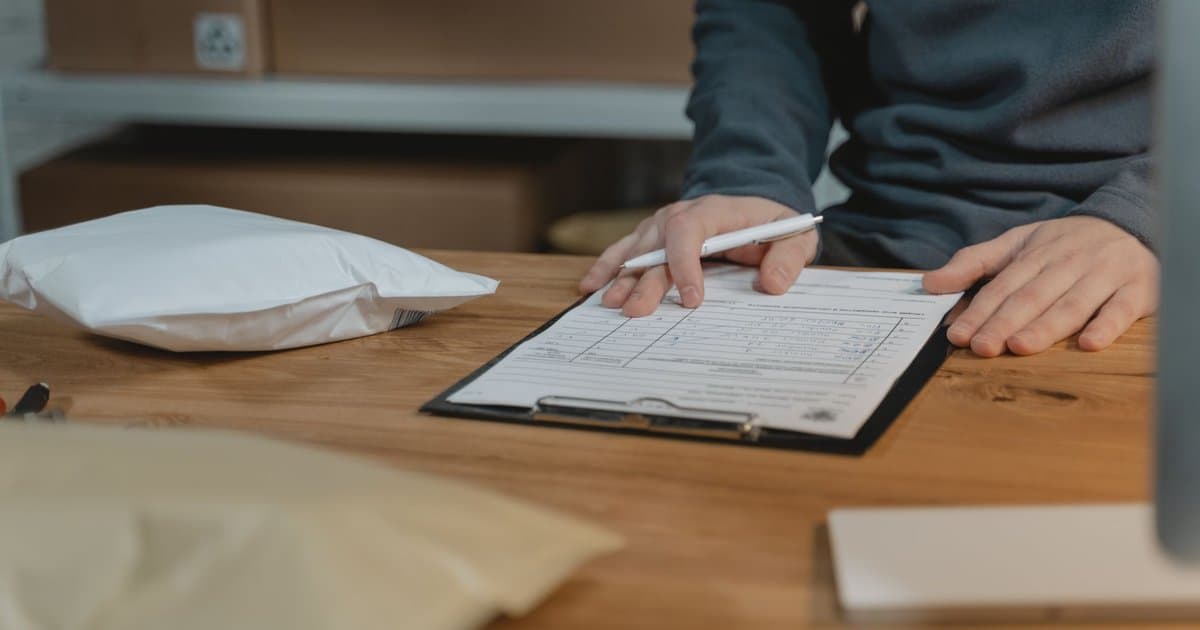 What Your Brokerage Does With Your Order Before Filling It