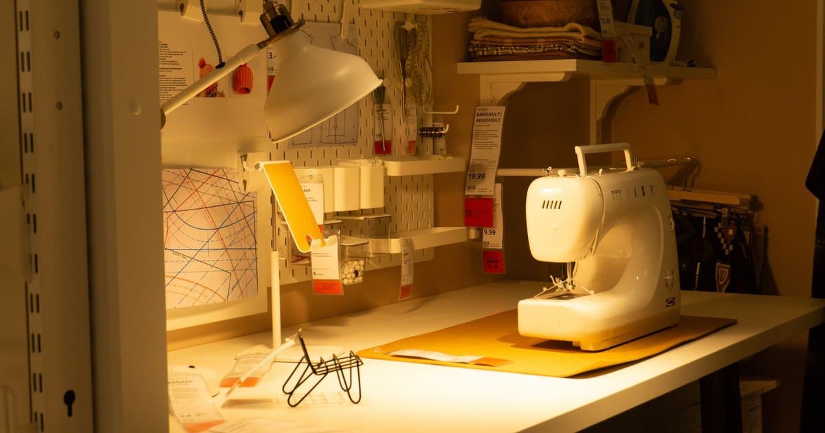 IKEA's Winding Layout Is No Accident