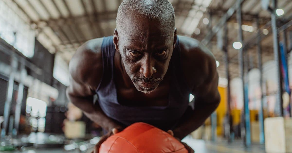 Why Do Some Athletes Peak in Their 30s?