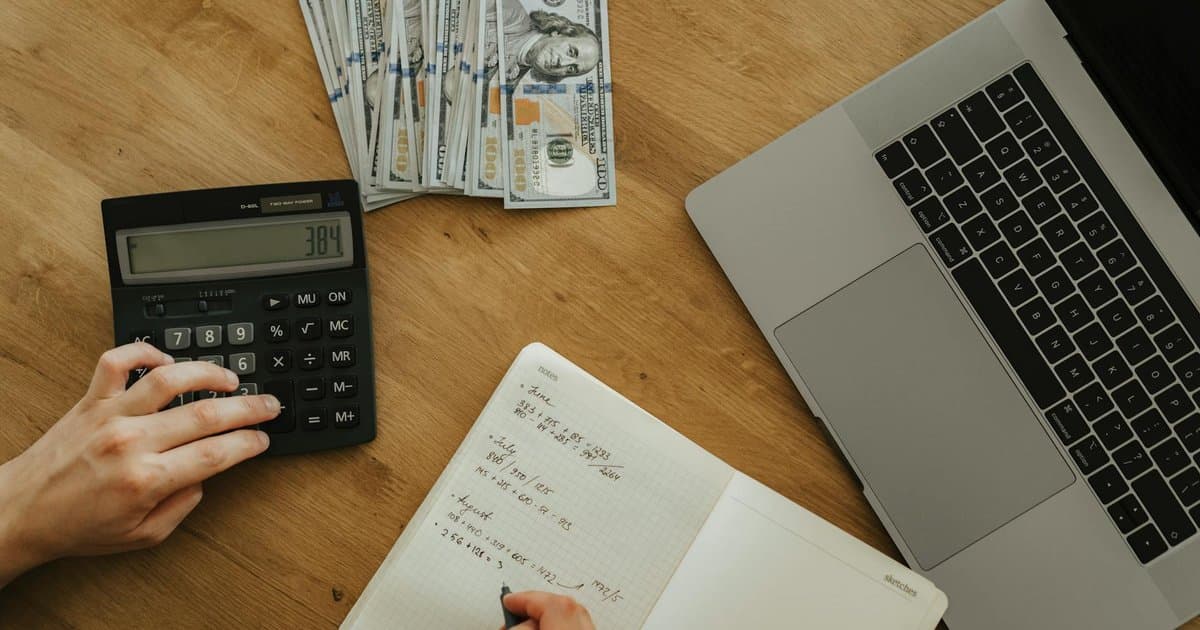 7 Numbers Every 30-Year-Old Should Know About Their Money