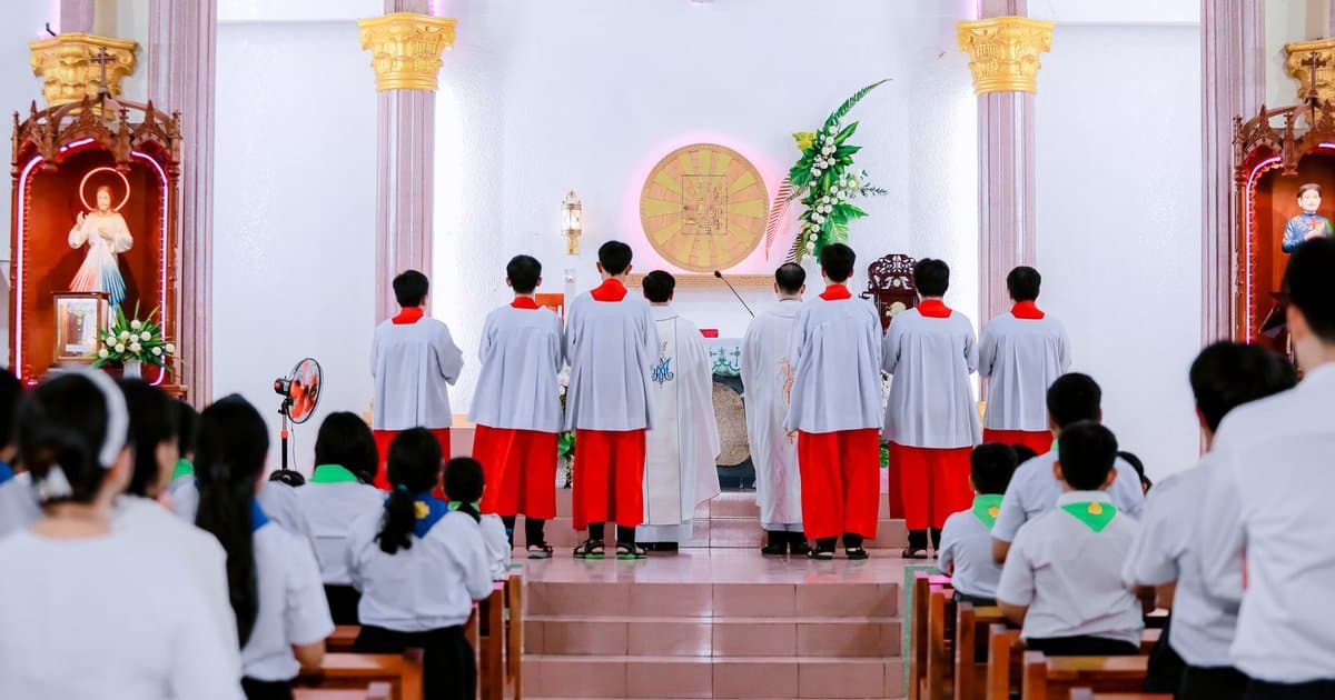 Why Do Some Christians Worship on Saturday and Others on Sunday?