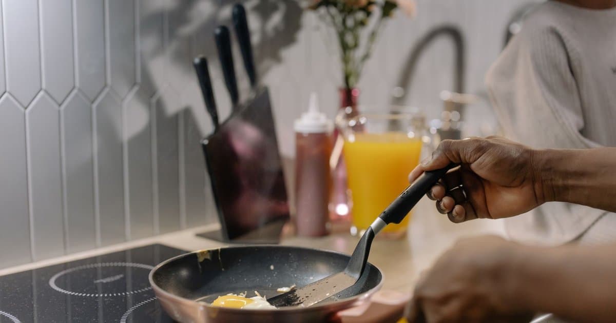 3 Habits Quietly Wrecking Your Nonstick Pans