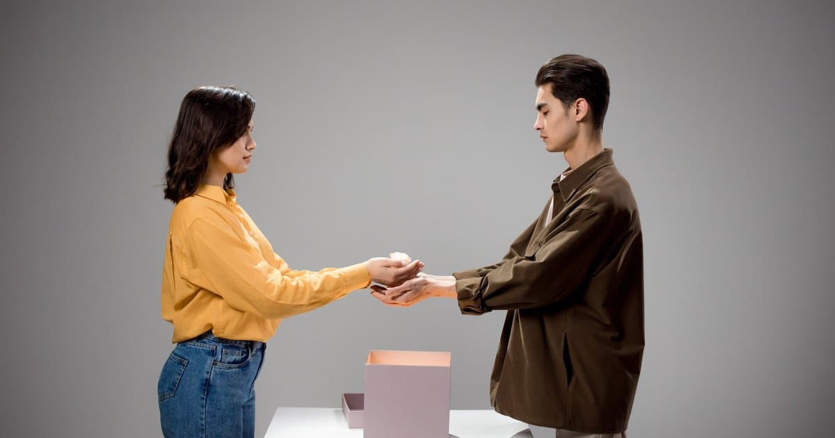 Do You Really Have to Give Two Weeks Notice?