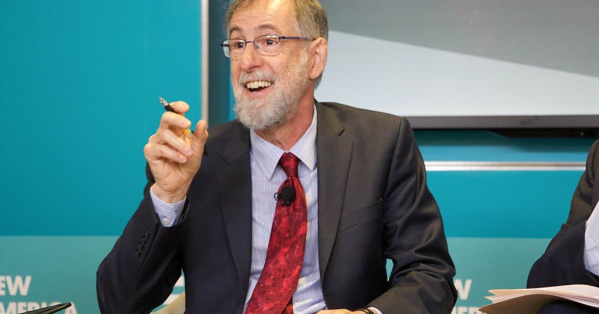 Why Do People Keep Confusing the Deficit and the Debt?