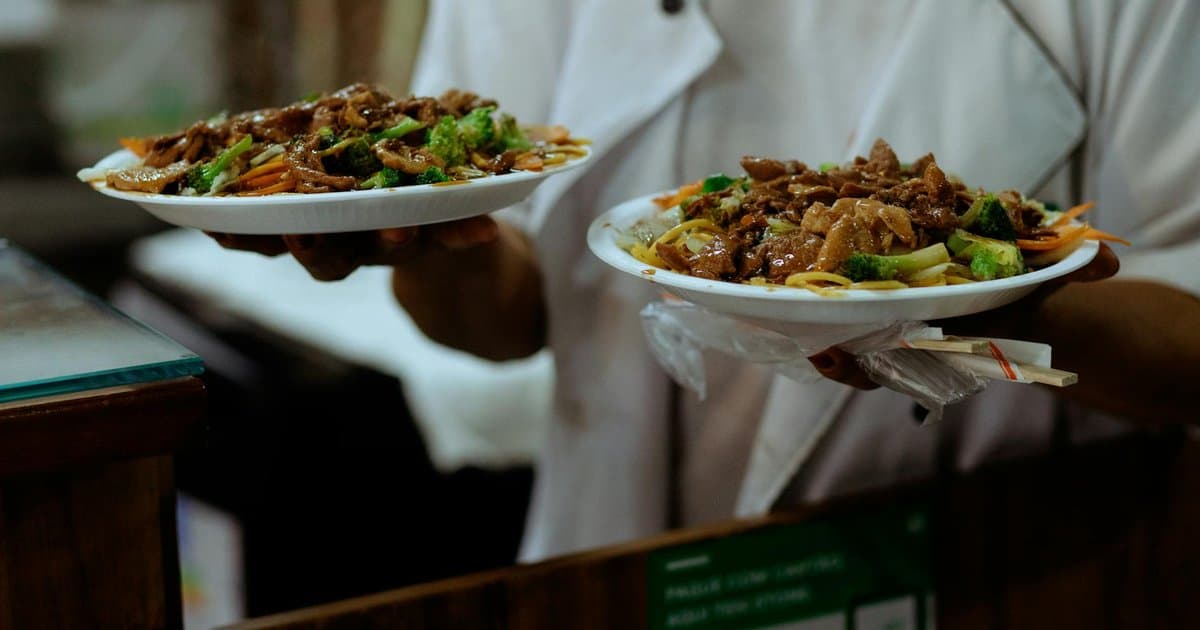 You Won't Believe How Big Restaurant Portions Have Gotten