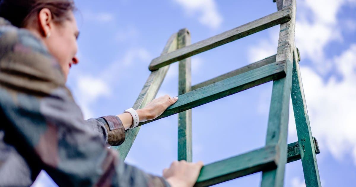 The Broken Rung Where Diversity Really Breaks Down