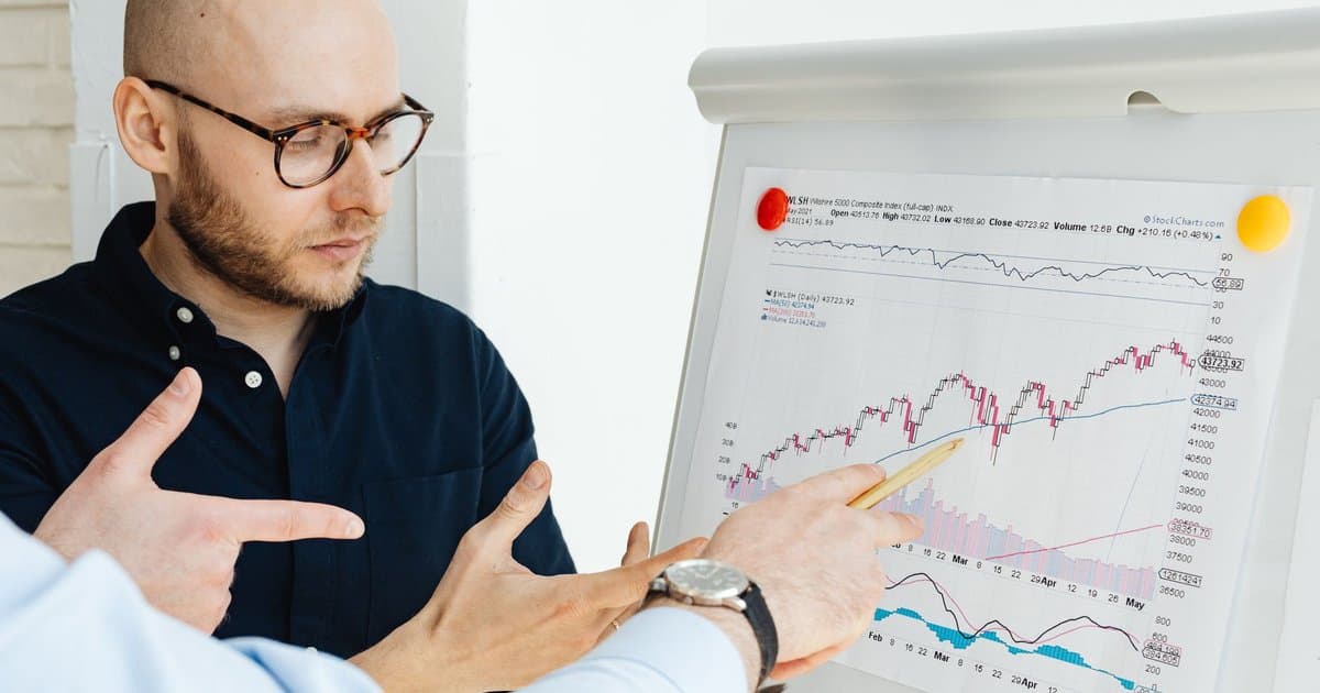 4 Numbers That Matter More Than a Stock's Price