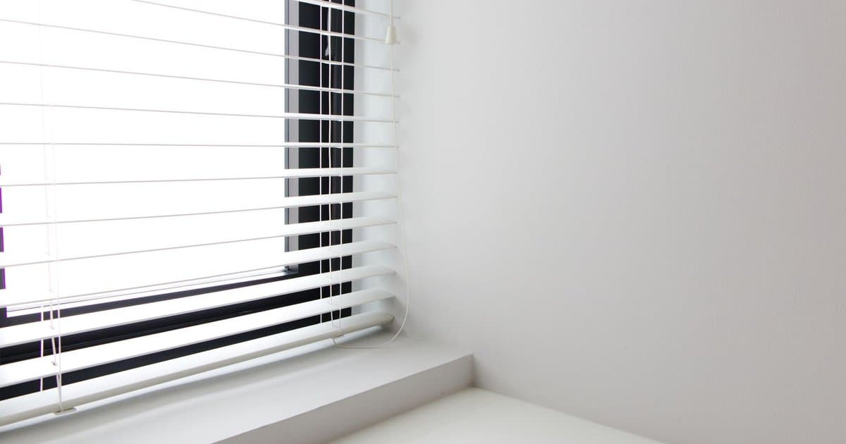 The Blind Cord Hazard Hiding in Most Family Homes