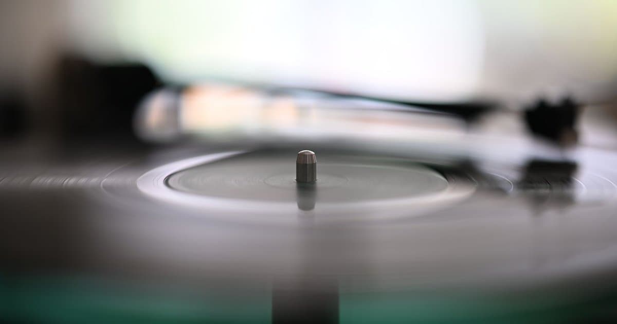 Vinyl Does Not Sound Better Than Digital