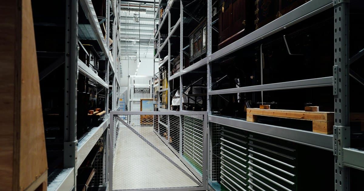 Why Self Storage Beats Single Family Right Now