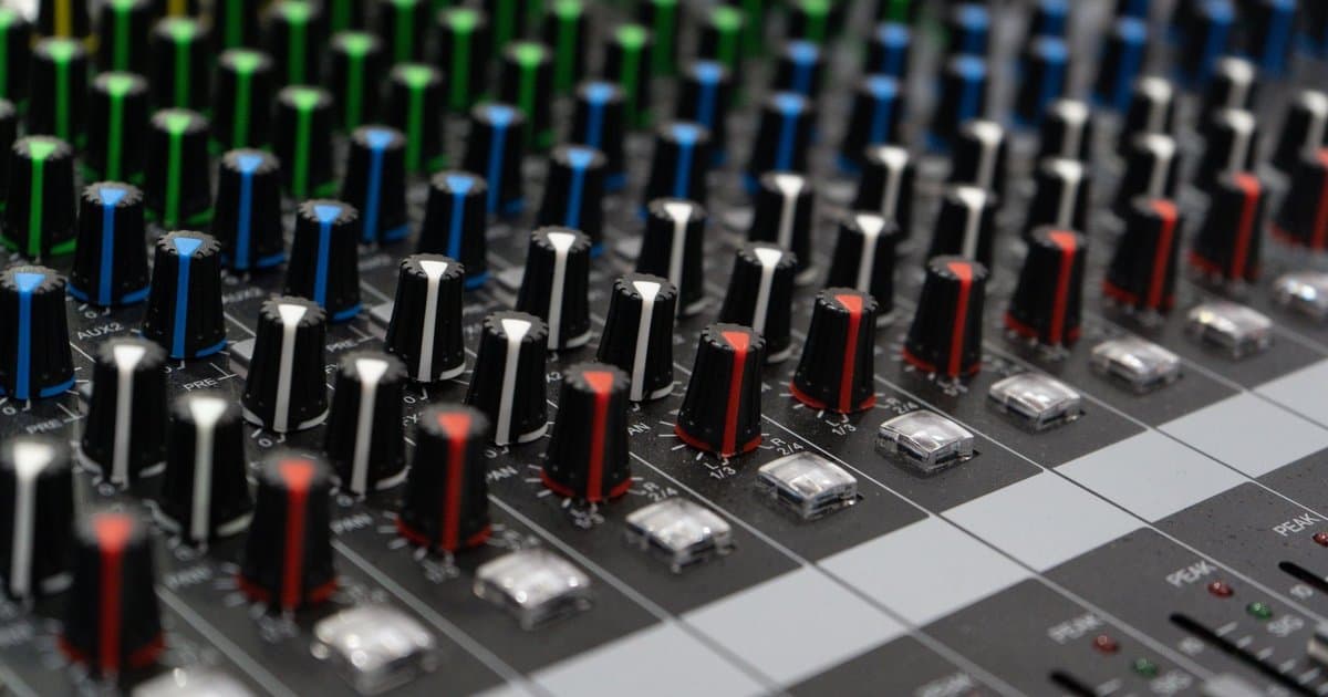 3 Audio Mistakes That Quietly Ruin Good Video
